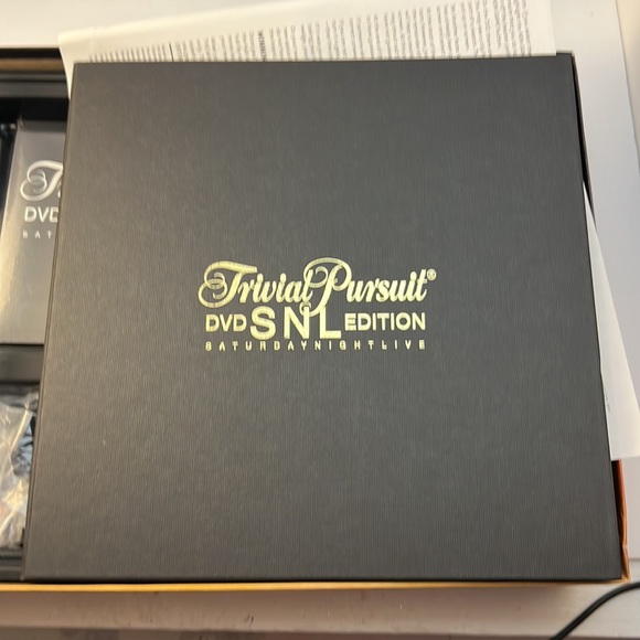 Trivial Pursuit DVD SNL Edition Saturday Night Live Parker Brothers 2004 Game - Picture 5 of 16